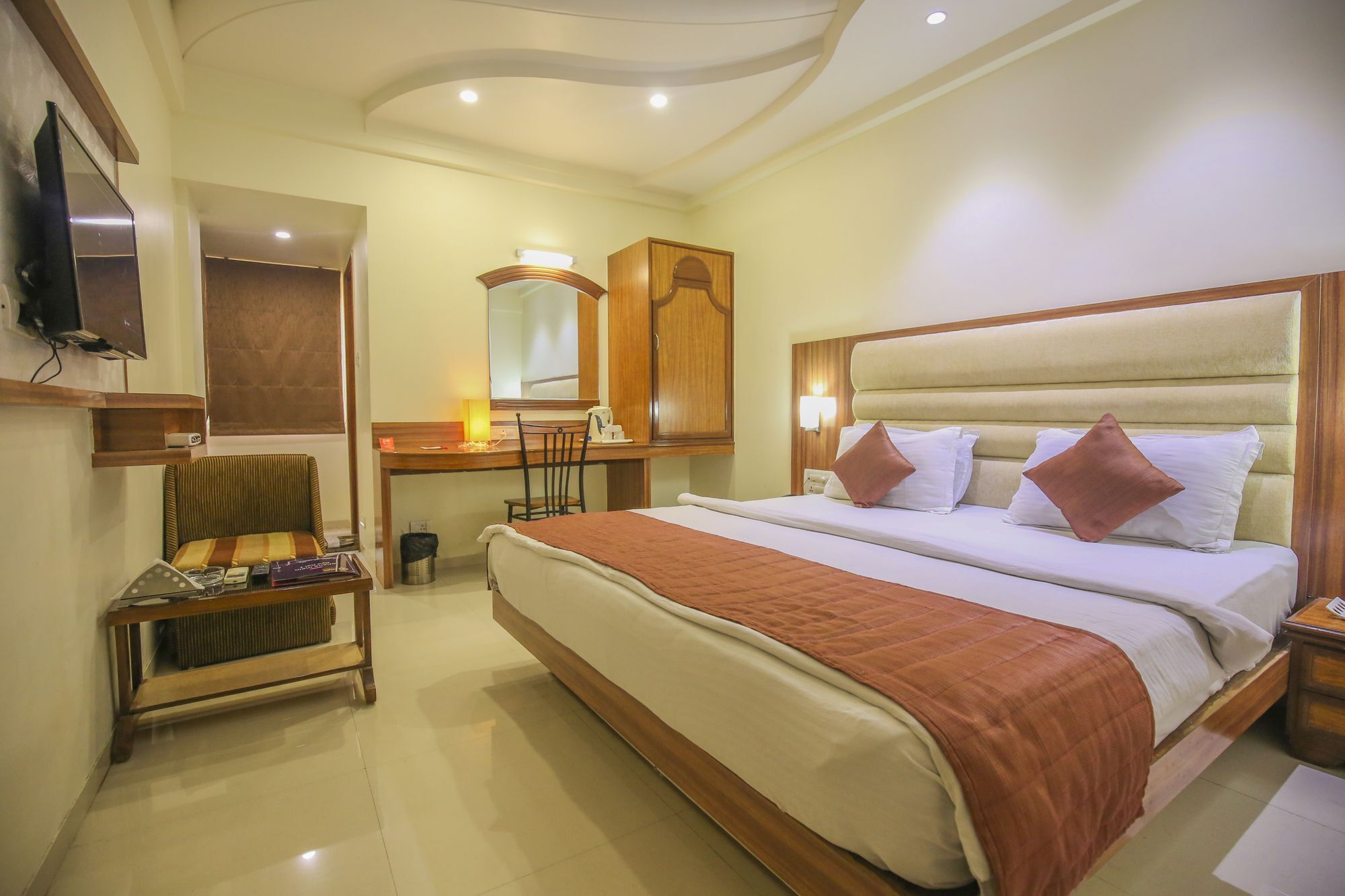 Oyo 8758 Hotel Swagatam Ahmedabad Buitenkant foto