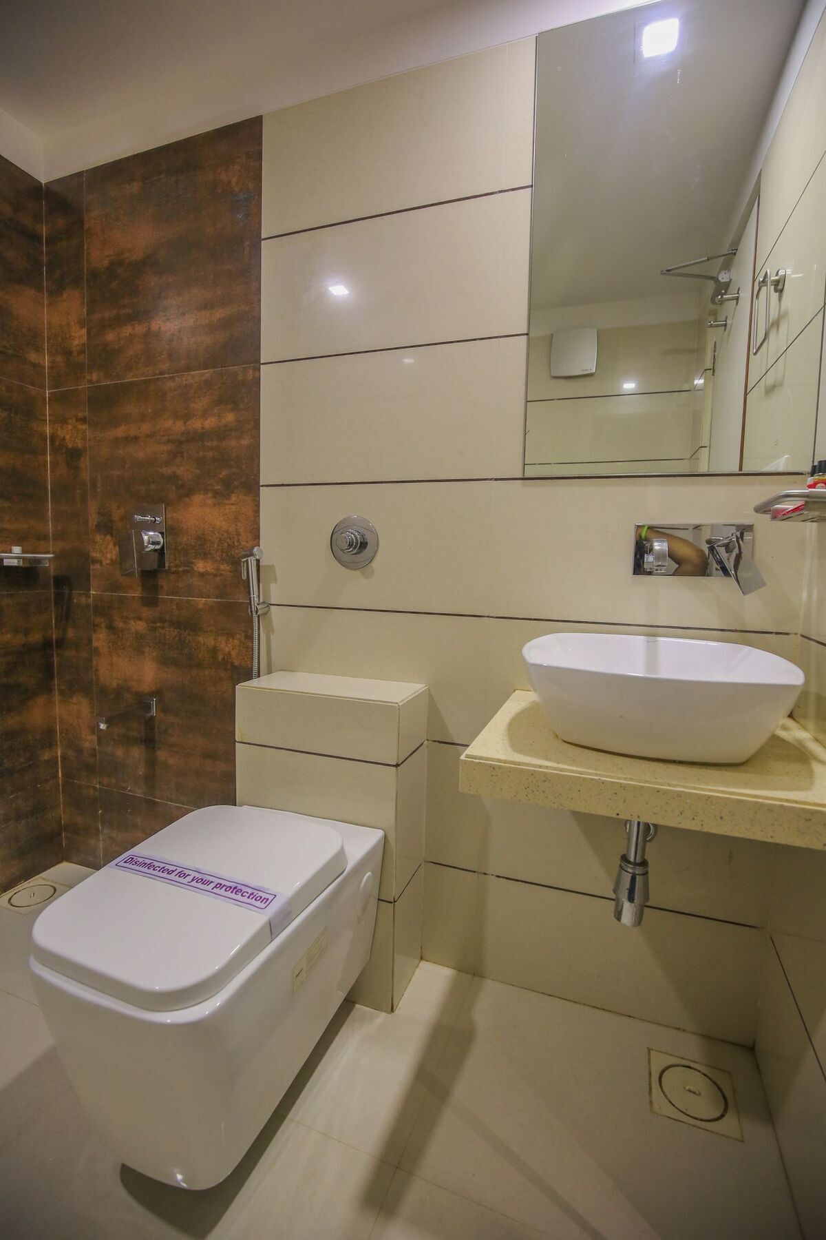 Oyo 8758 Hotel Swagatam Ahmedabad Buitenkant foto